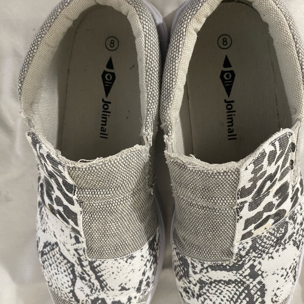 Slip on sneakers - Picture 2 of 6